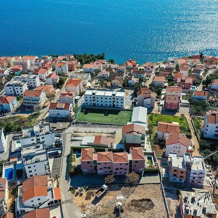 Luxury Apartment Pia With Swimming Pool And Grill Trogir Kültér fotó