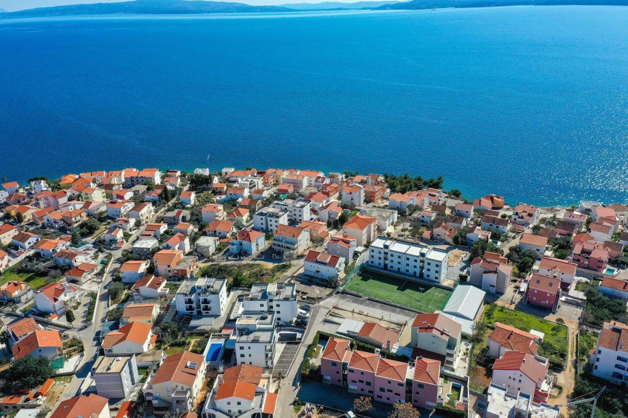 Luxury Apartment Pia With Swimming Pool And Grill Trogir Kültér fotó